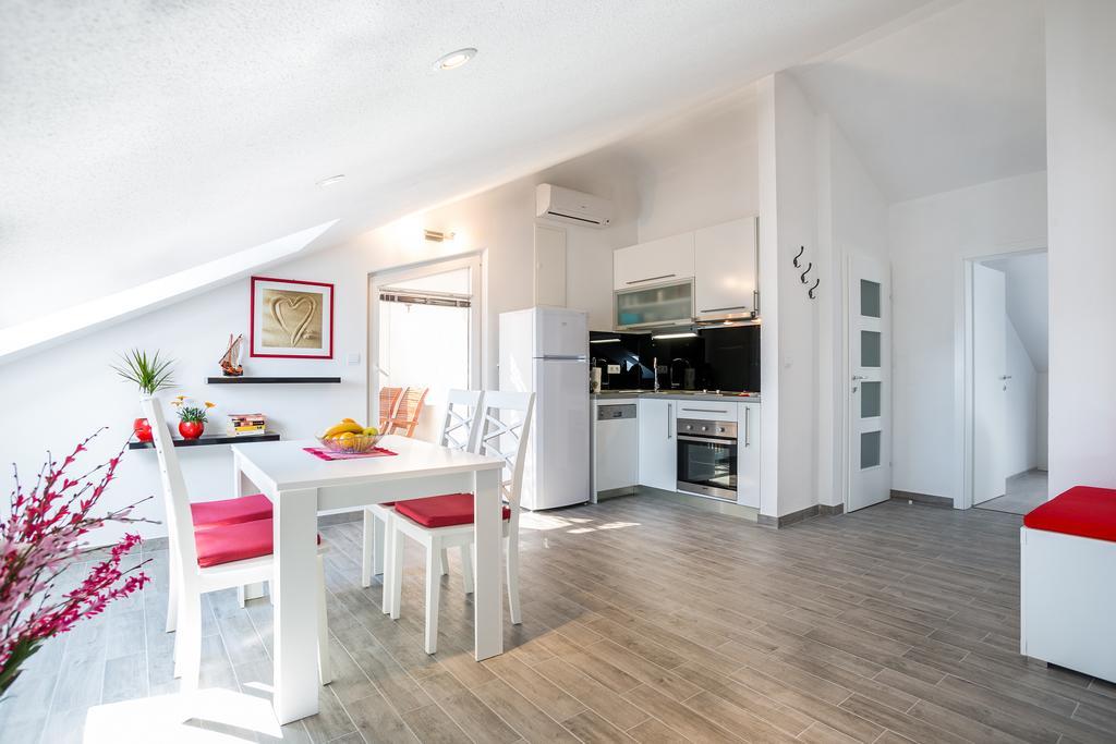 Apartments House Durdica ボル 部屋 写真